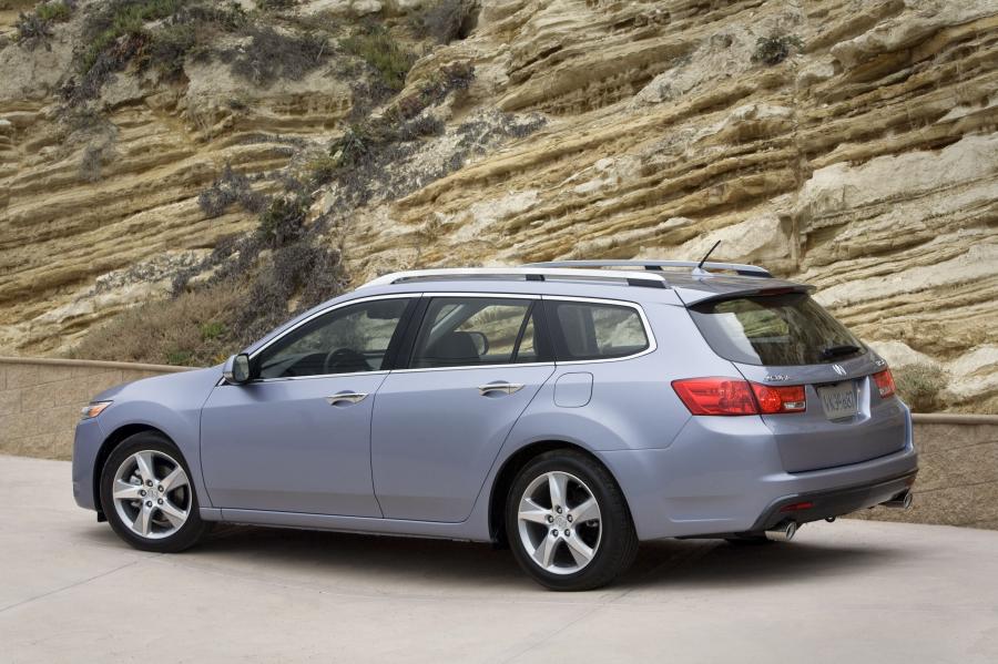  Acura TSX Sport Wagon 2010 года  (фото 12 из 63)